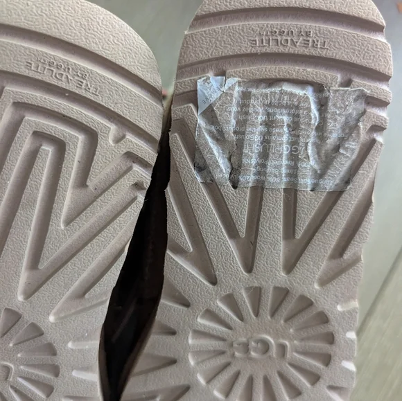 UGG Highland Hi Heritage Sneakers New! Size 8 - Picture 9 of 13